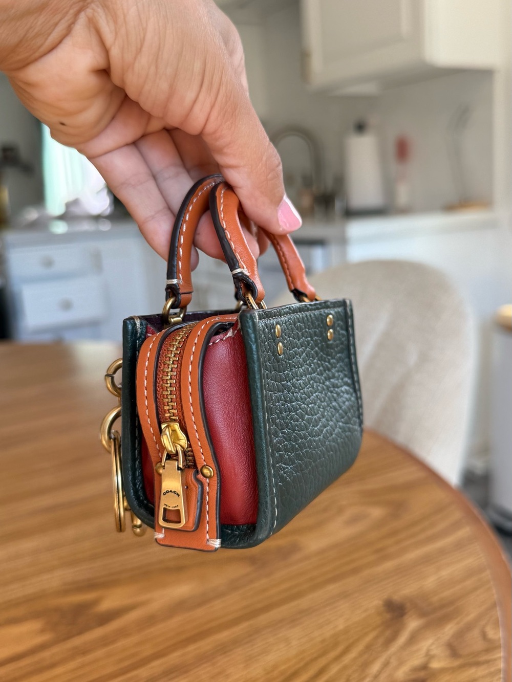 NWT Coach Rouge Mini - Picture 4 of 6